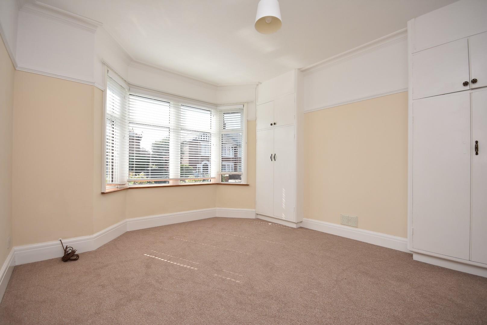 45 Baron Road, Penarth, Vale of Glamorgan, CF64 3UE